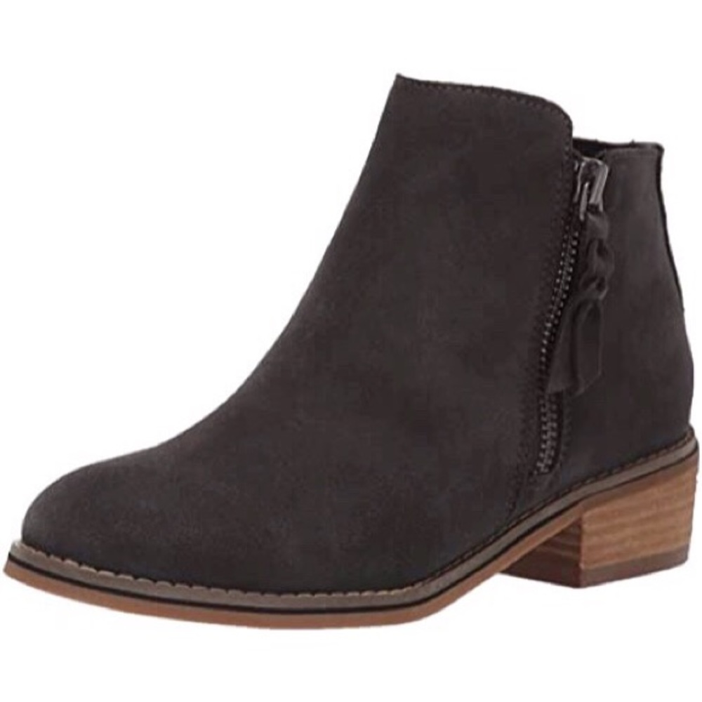 NWT Blondo Liam Waterproof Suede Ankle Boots